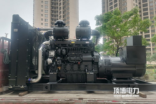 濰柴300KW柴油發(fā)電機組氣缸套漏氣導(dǎo)致冷卻液溫度過高